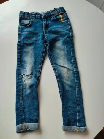 Jean déchiré 5 ans