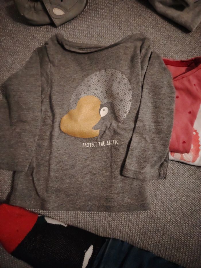 Lot t-shirts obaibi 12 /18 mois - photo numéro 3