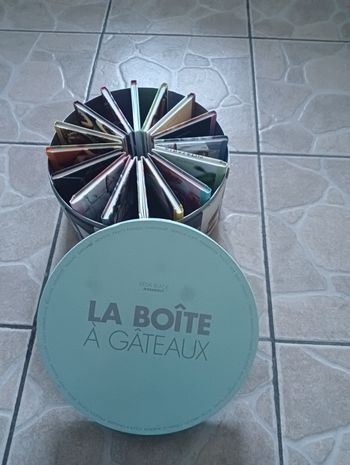 La boîte à gâteaux (16 livre de recettes)