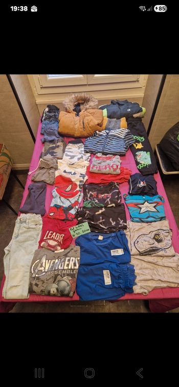 Lot vêtements 4ans garçon N 10