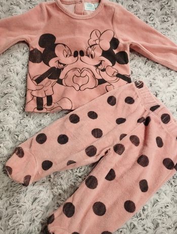 Pyjama velours Minnie 9 mois neuf