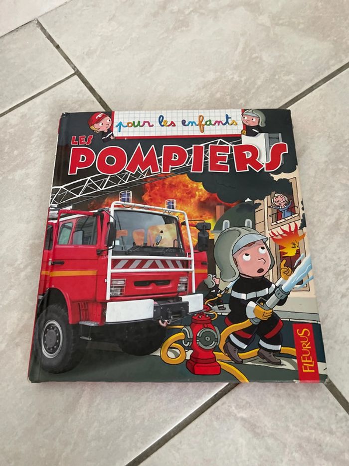 Les pompiers livre enfant