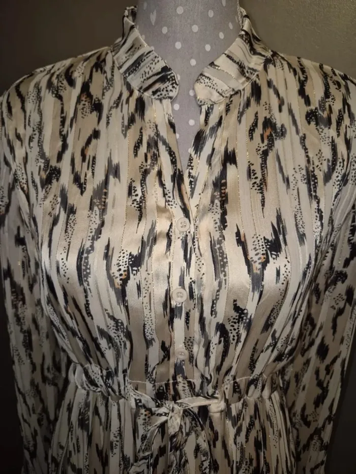 Robe /tunique casi neuve - photo numéro 4