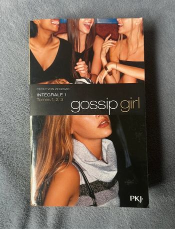 Roman gossip girl