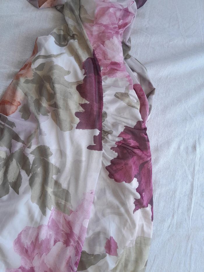 Très jolie robe dos nu neuve Asos Design taille 40 - photo numéro 10