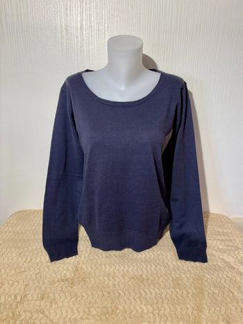 🧵 Pull fin bleu marine - taille 42 44- Élégance et simplicité