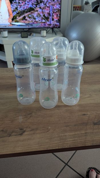 Lot de 5 biberons