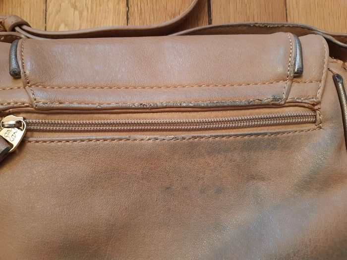Sac à bandoulière beige/doré Lulu Castagnette - photo numéro 4