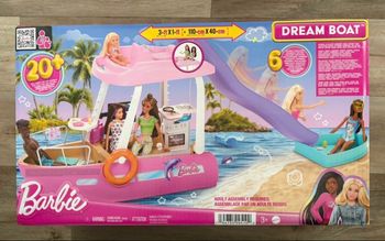 Barbie bateau.