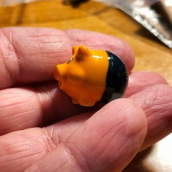 Fève Mes Tirelires Cochons Arguydal en jean