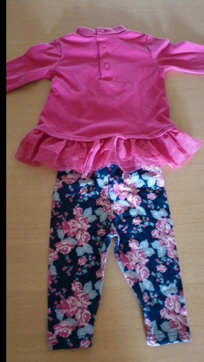 Ensemble 2 pièces fille 6 mois neuf - photo numéro 2