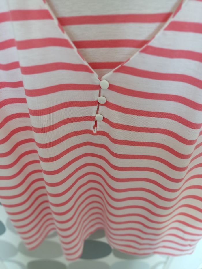 T shirt  blanc rayé rose - photo numéro 3