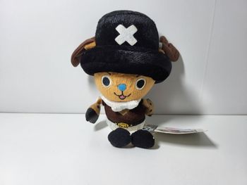 One piece / Dragon Ball Peluche / Porte clé Chopper / Satan Weekly Jump 2008