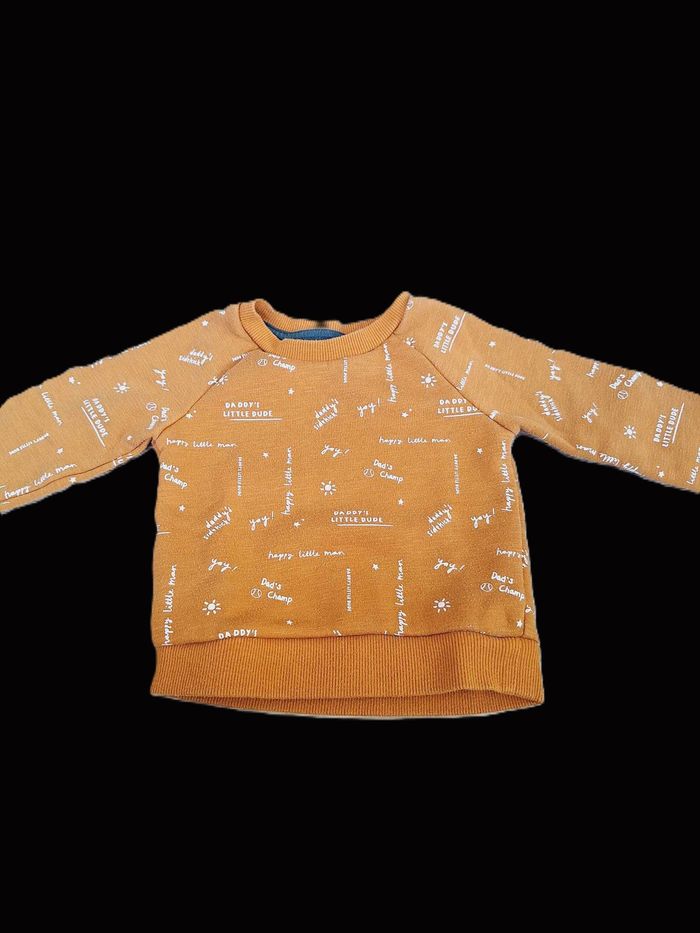 Pull Primark 12 mois