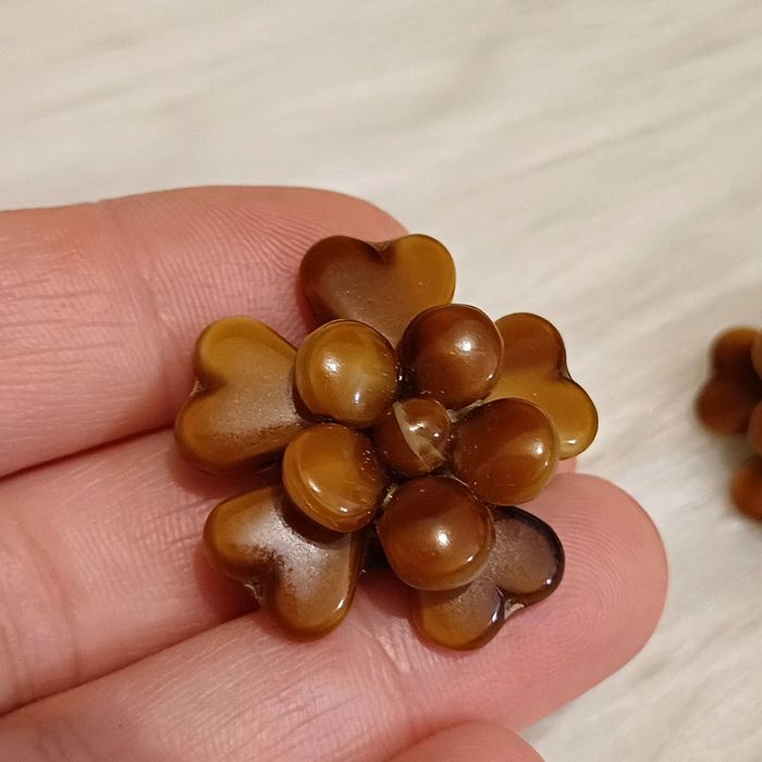 Clips d'oreilles vintage en conaline - photo numéro 2