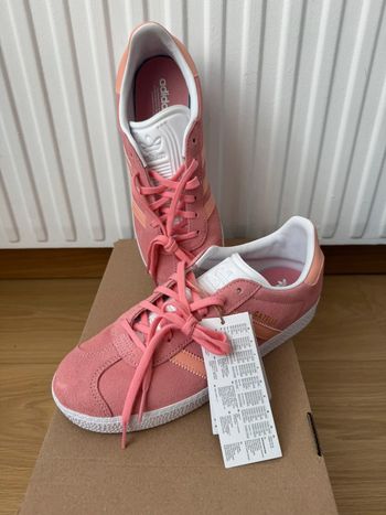 Adidas gazelle rose taille 38