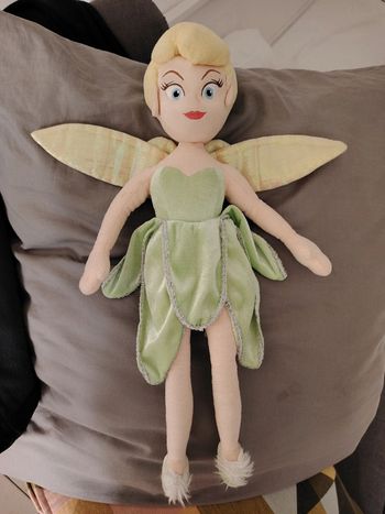 Peluche Disney fée clochette disneystore tbe