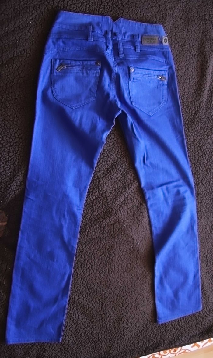 Jeans état neuf Freeman T Porter - photo numéro 4