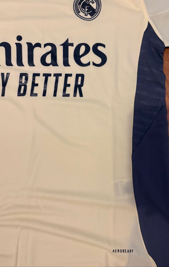Ensemble Real Madrid - photo numéro 4
