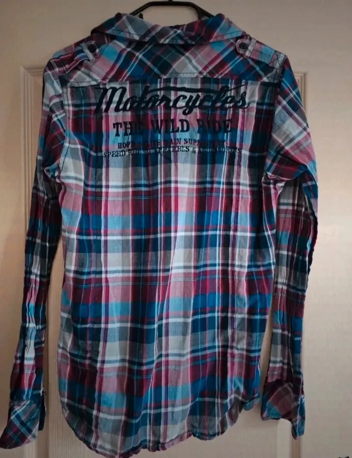 Chemise a carreaux - photo numéro 2
