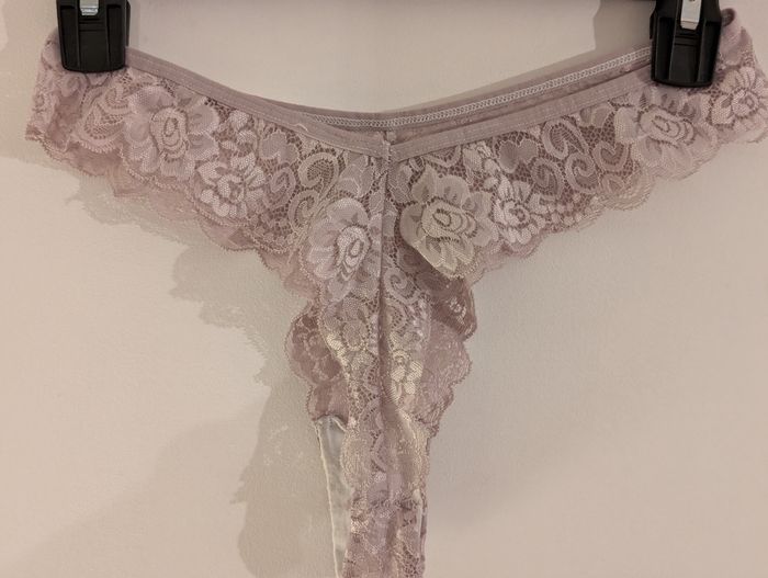 Joli string