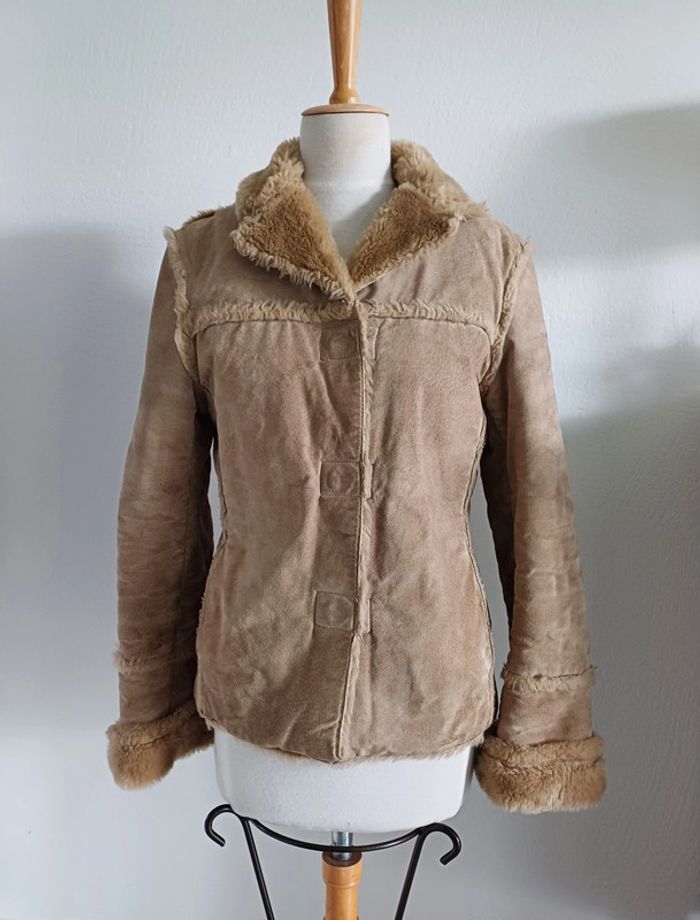 Veste beige en cuir taille 42