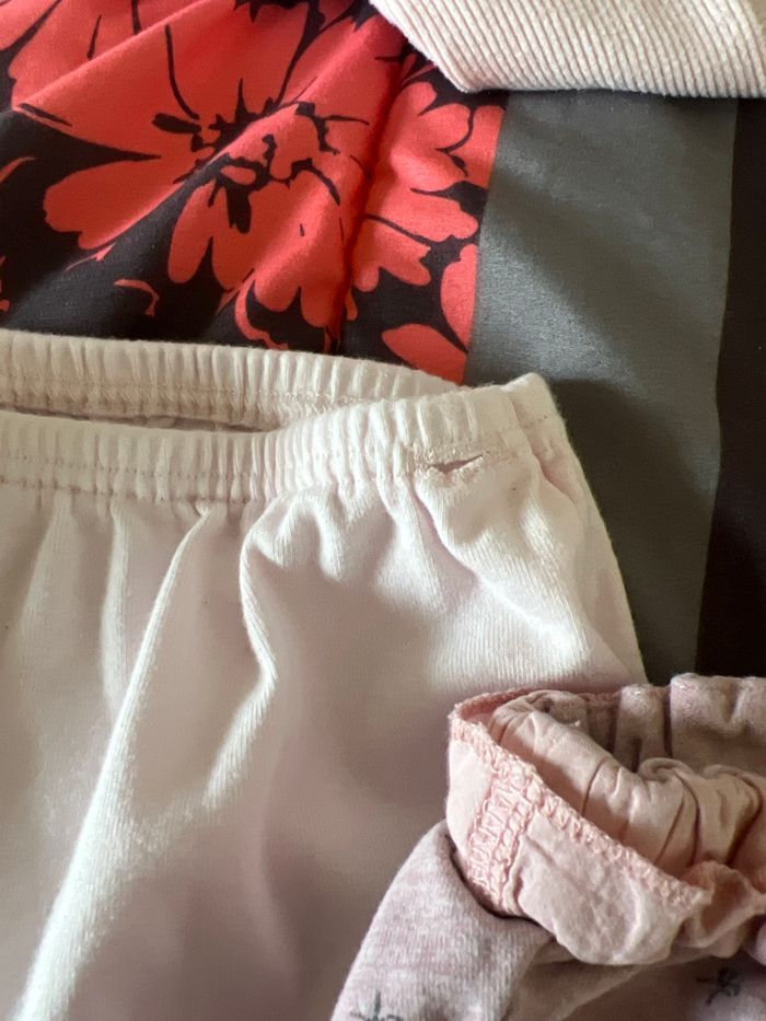 Lot pantalon bébé - photo numéro 2