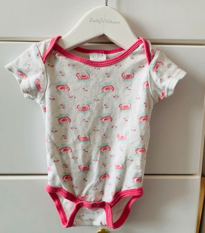 Bodie body manche courte bebe fille 6 9 mois rose blanc
