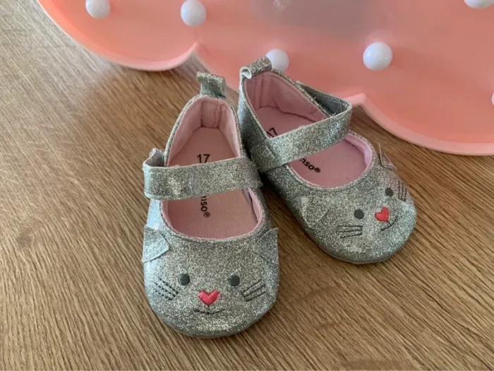 Chaussures grises bébé - photo numéro 2