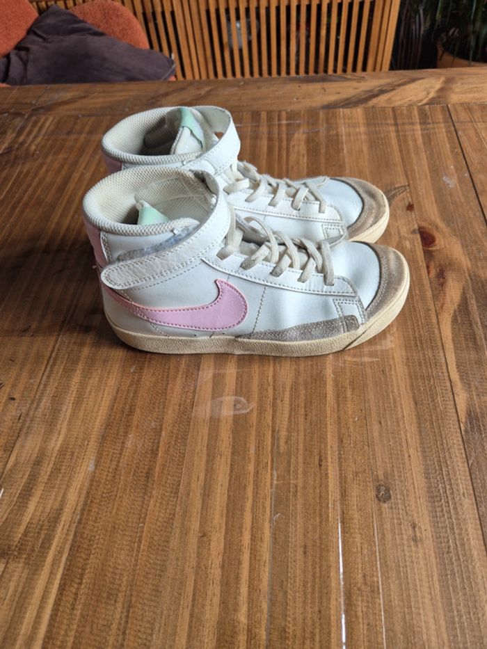 Baskets nike - photo numéro 4