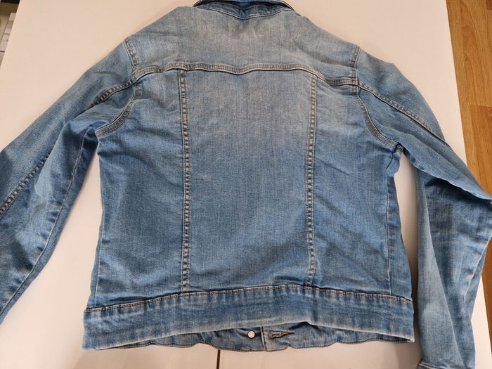 Veste en jeans. - photo numéro 3