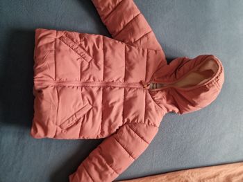 Manteau 36mois couleur vieux rose