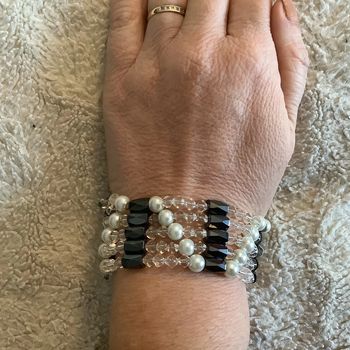 Bracelet / collier magnétique gris strass et perles