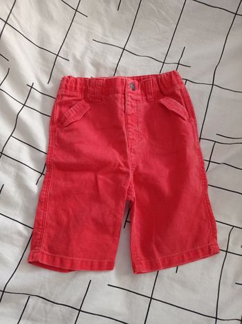 Bermuda rouge orange 2 ans
