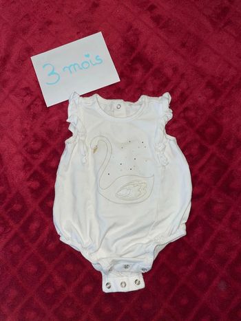 Body 3 mois