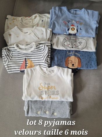 Lot 8 pyjamas velours 6 mois