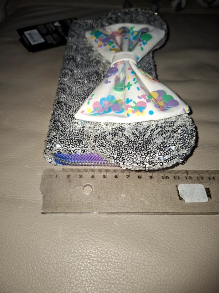 Portefeuille Loungefly Mickey Birthday disney - photo numéro 11