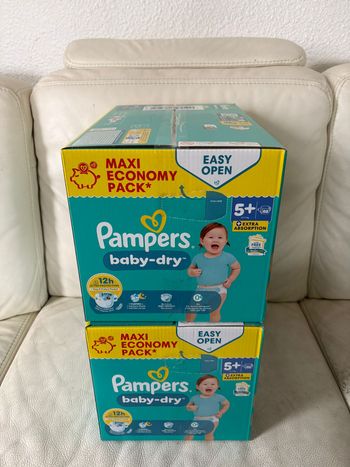 2 packs Pampers Baby Dry Extra absorption Taille 5+