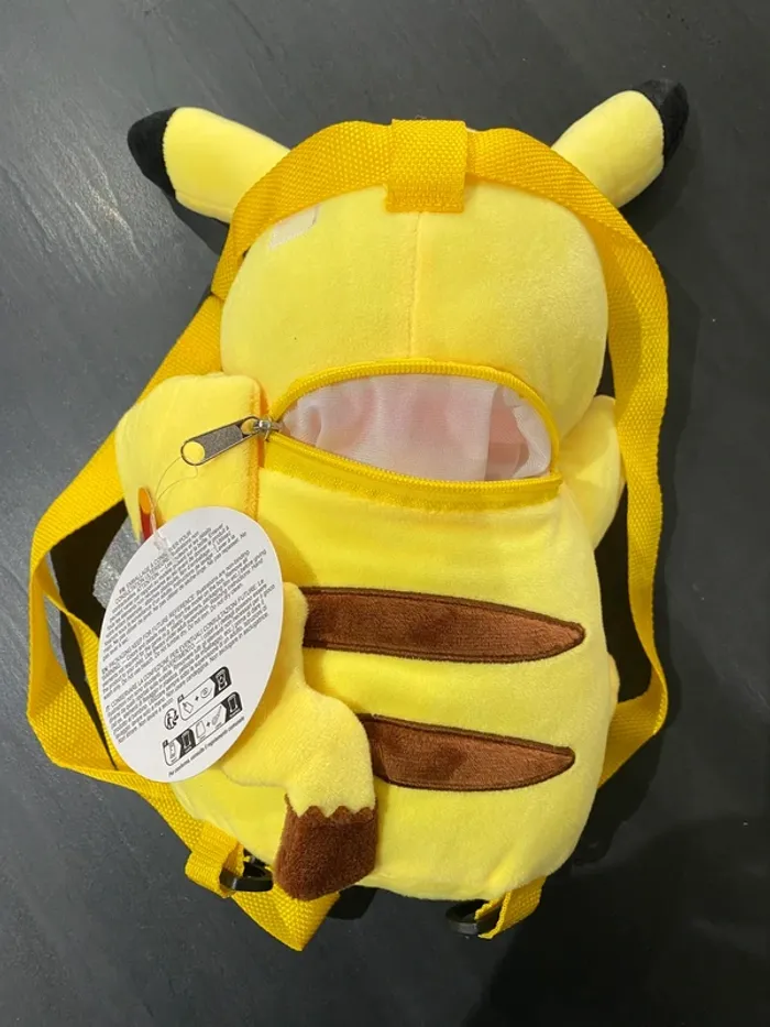 Sac Range pyjama pikachu - photo numéro 3
