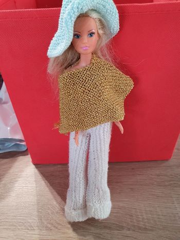 Poupée vêtement fait main