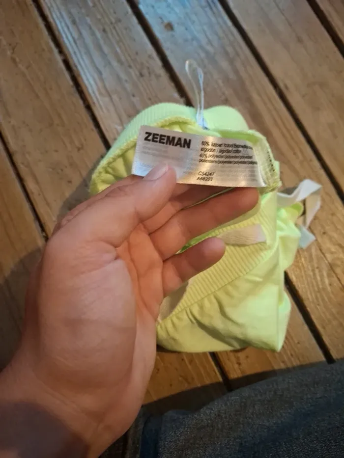 Short jaune fluo taille 74cm - photo numéro 3