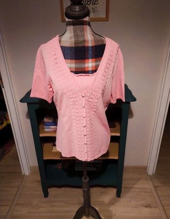 Pull manches courtes rose Damart taille 42 44 vintage