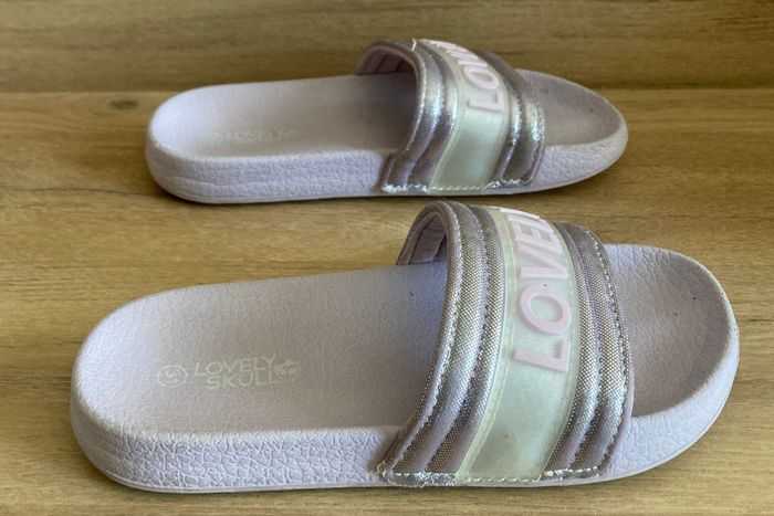 claquette mauve fille taille 31 - photo numéro 4