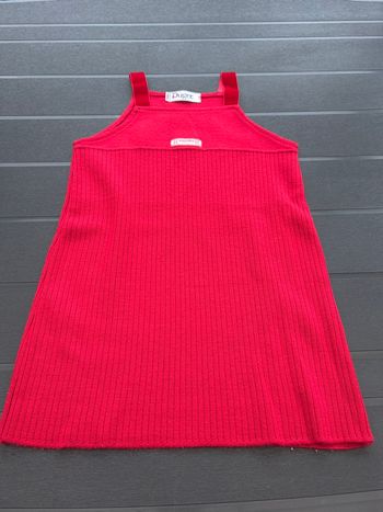 Robe rouge Duger 2 ans très bon état 