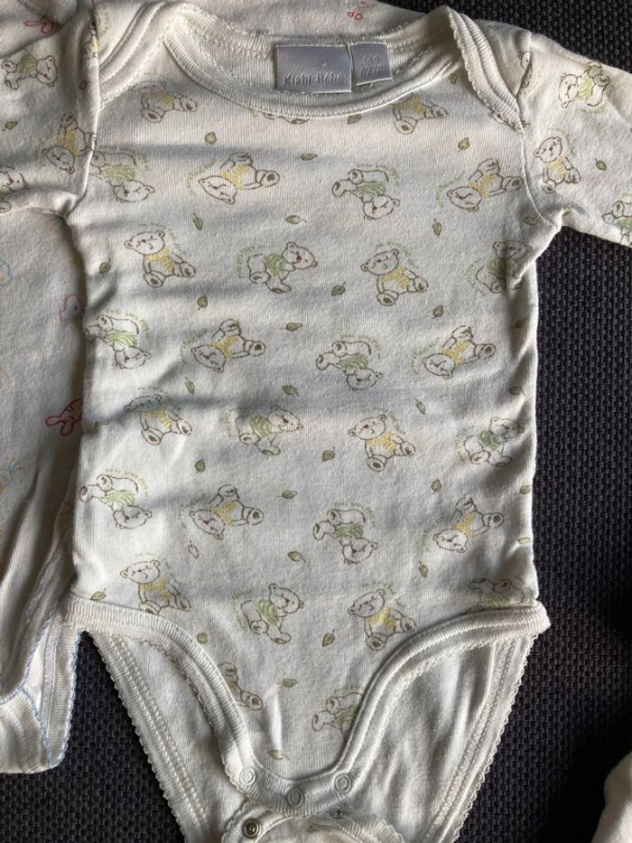 Bodies 6 mois - photo numéro 3