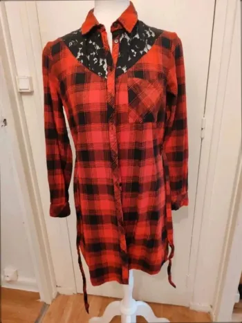 Chemise robe à carreaux Lola Paris taille 40
