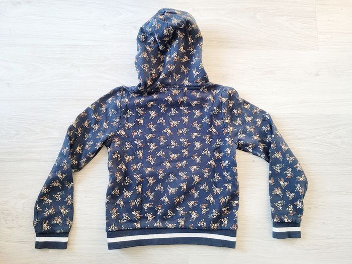 Pull à capuche - photo numéro 2