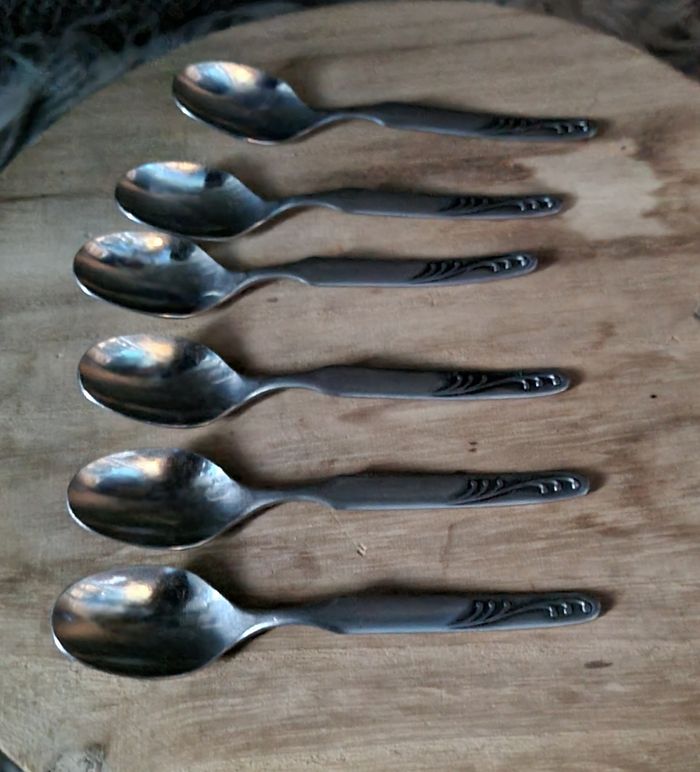 Lot 6 cuillères à thé