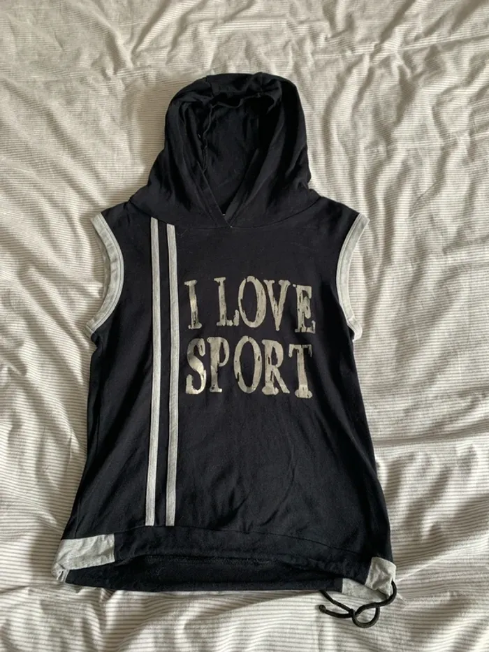 Sweat sans manche