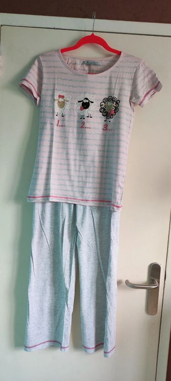 Ensemble pyjama taille 36 marque U